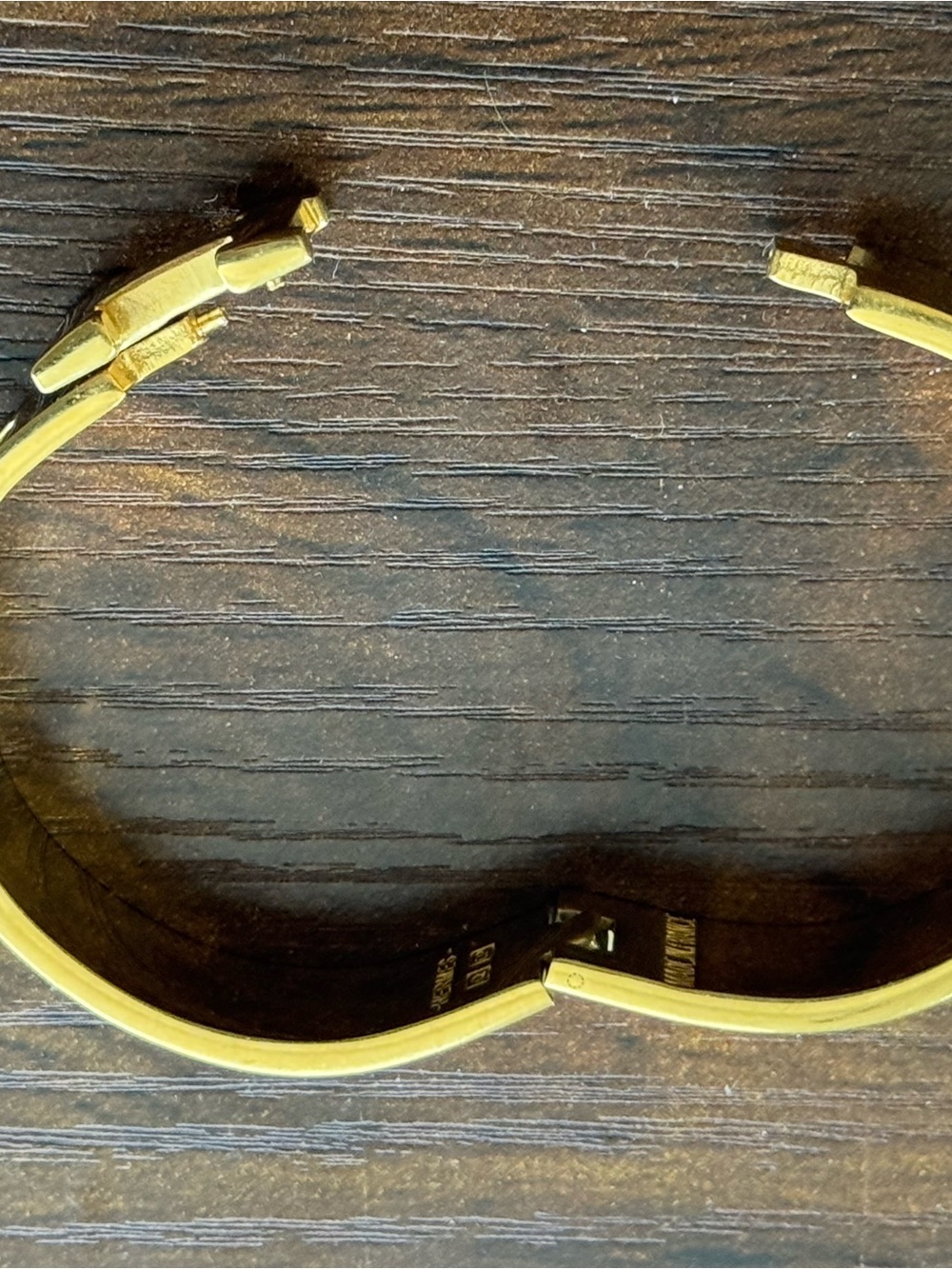 Beautiful Hermes Gold and Turquoise Enamel Clic H Bracelet - Picture 12 of 13